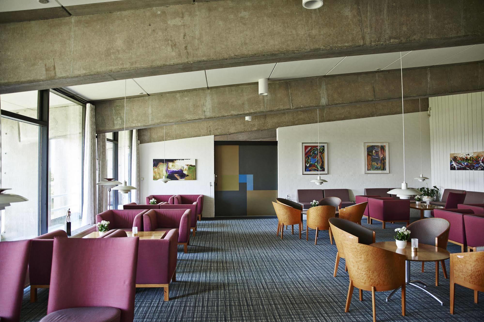 Toppen Af Hotel 4*